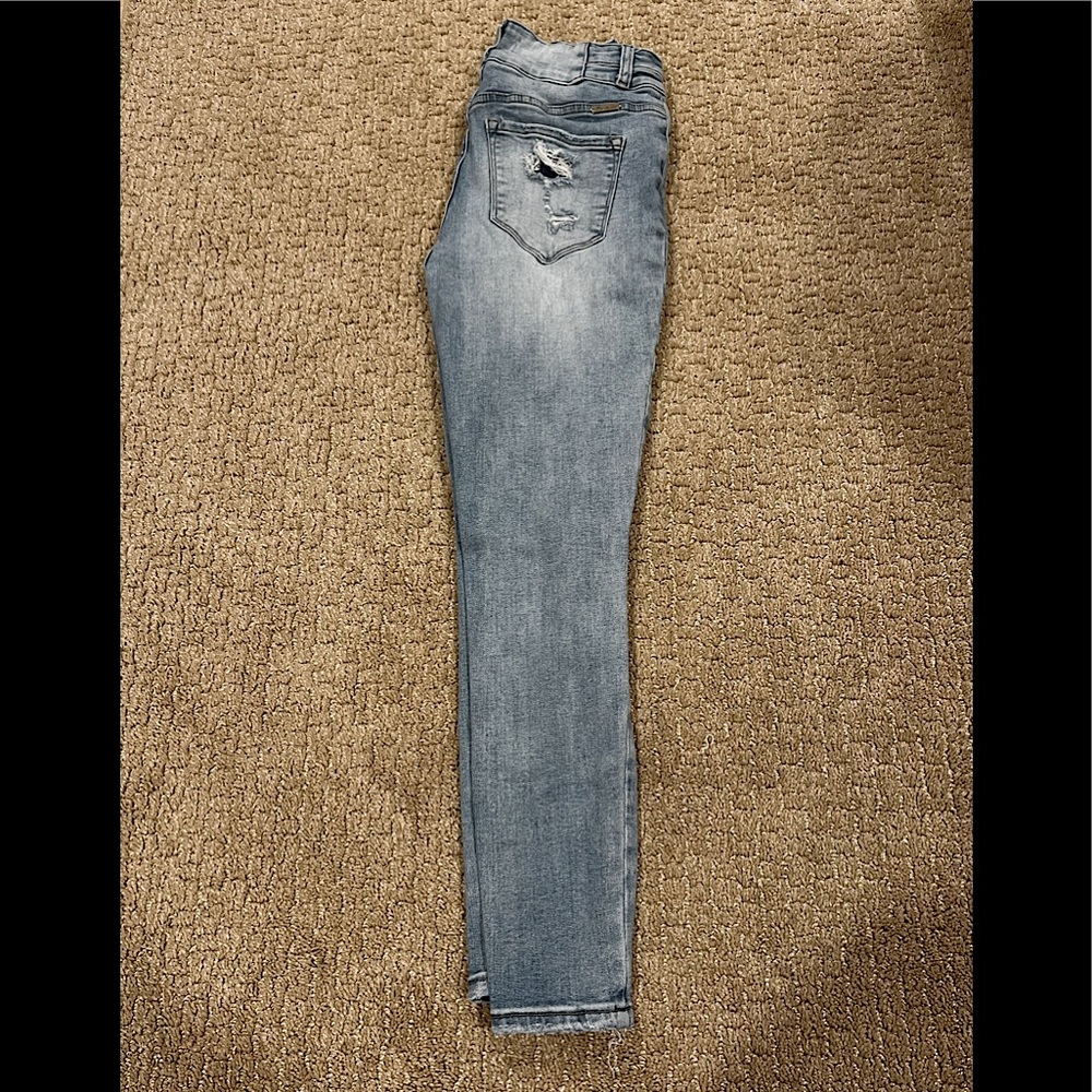 KanCan signature high rise ankle skinny jean